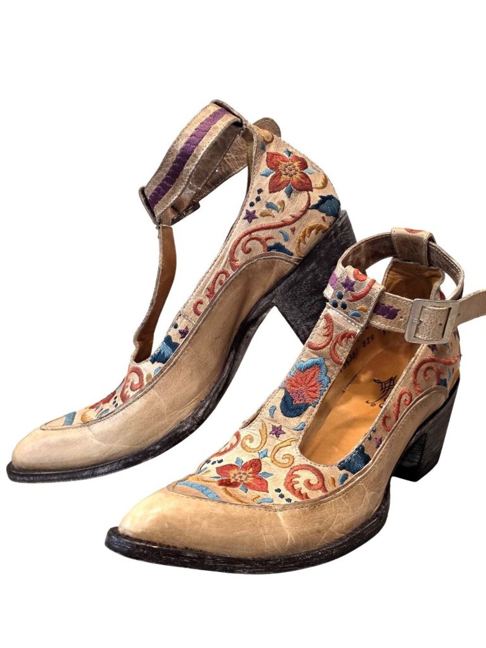 Old Gringo Deborah Rico Bone Leather Floral Embroidered Heels Size 9.5